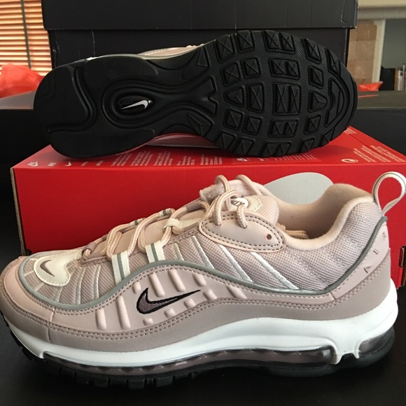 Women’s Air Max 98 Barely / Elemental Rose Pink - Picture 6 of 8